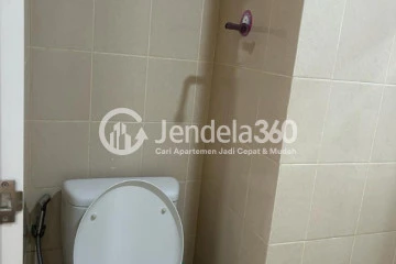 Bathroom Affordable 1BR Apartment at Parahyangan Residence Low Floor