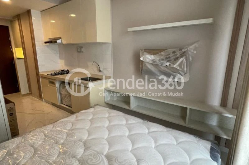 Bedroom Studio Sky House BSD Apartment at Middle Floor