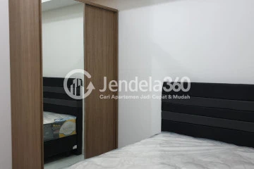 Bedroom Stunning Studio Apartment Middle Floor with Jalan View at Casa De Parco Apartment