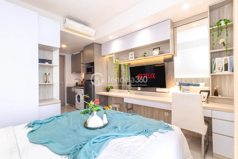 Bedroom Decorative Studio Apartment at Gold Coast Apartment Tower Bahama