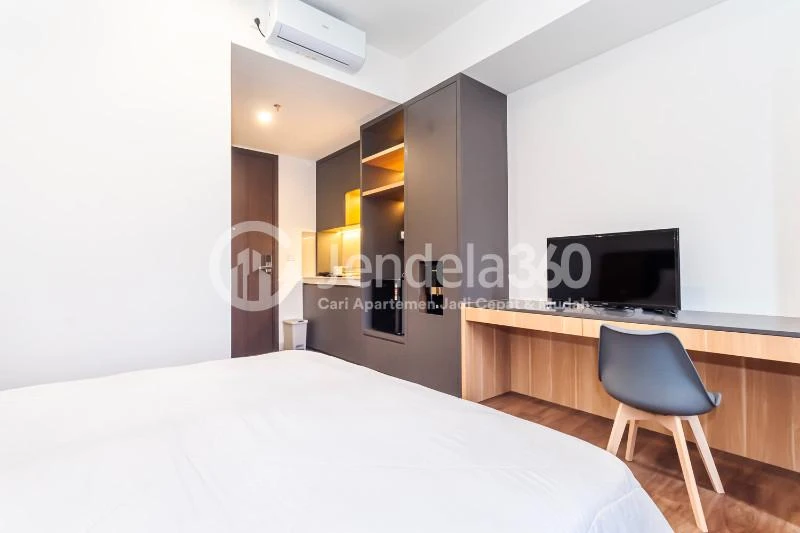 Bedroom Restful Studio Apartment at Vasaka Solterra Apartment Tower Residence
