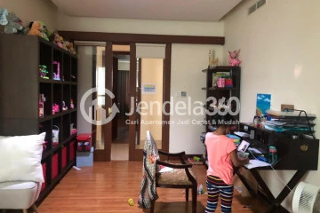 Living Room Peaceful 3BR Apartment Middle Floor with  View at Pakubuwono Residence