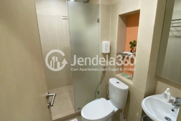 Bathroom 1BR Apartment with  View at Menteng Square Apartment