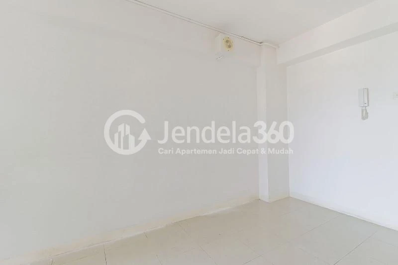 Living Room Well Located 2BR Apartement at Bassura City 15 Mins to AEON JGC, Non Furnished