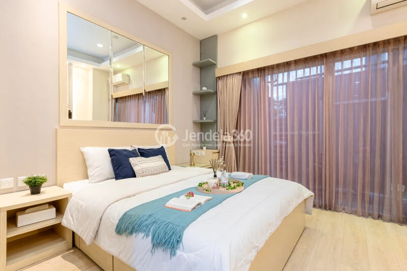 Bedroom Studio Apartment with  View at Tamansari Hive Cawang