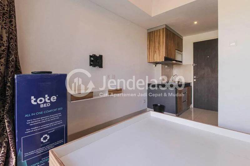 Bedroom Comfy Studio Apartment at Serpong Garden Apartment, Close to BSD