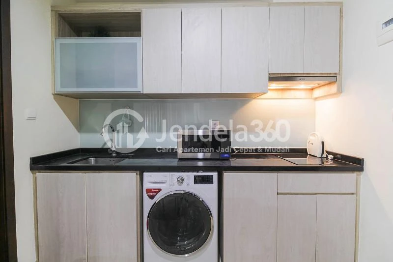Kitchen Menteng Park 2BR Private Lift Tower Emerald