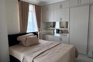 Bedroom Modern Studio Apartment at Gardenia Boulevard Apartment Middle Floor