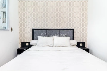 Bedroom Low Floor Studio Apartment with City View at Bintaro Icon Apartment