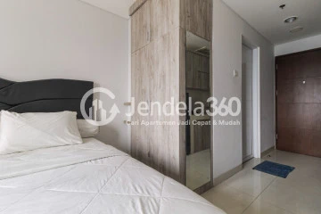 Bedroom Studio Apartment with City View at Springwood Residence