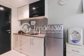 Kitchen Tamansari Sudirman Studio View Pool and City