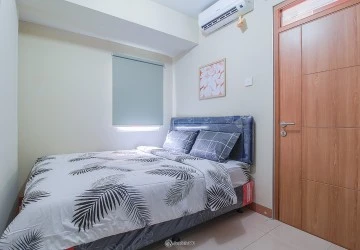 Bedroom 1 Low Floor 2BR Apartment with City View at Green Palm Residence