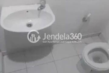 Bathroom Restful Studio Apartment at Aeropolis 2 Apartment Tower AR2