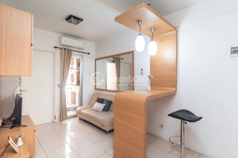 Living Room Minimalist 2BR Low Floor Apartment Close to ITC Cipulir Mas at Pakubuwono Terrace