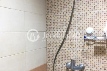 Bathroom Gardenia Boulevard Apartment Studio Fully Furnished