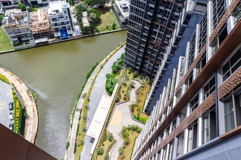 Balcony Studio Gold Coast Apartment at Tower Caribbean