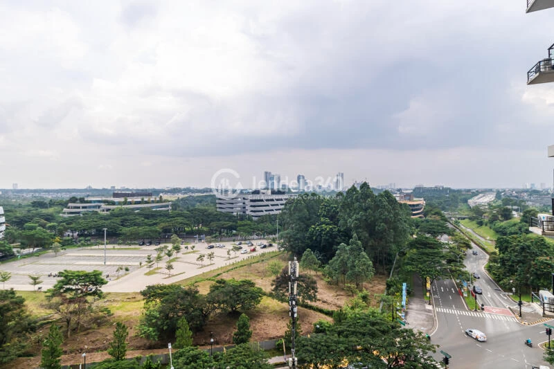 Bathroom Best Deal Studio Apartment at Sky House BSD Apartment Tower Leonie