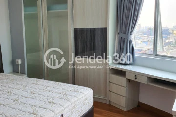 Bedroom 1 Green Central City Apartment 2BR View City