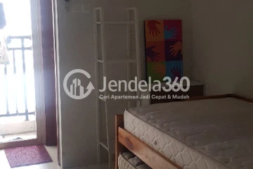 Bedroom Best Deal Studio Apartment at Margonda Residence 4 Low Floor