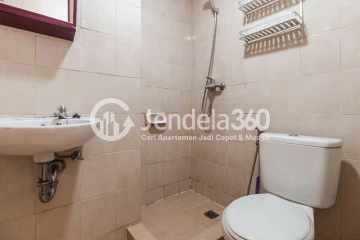 Bathroom Mediterania Boulevard Kemayoran 2BR Tower NW