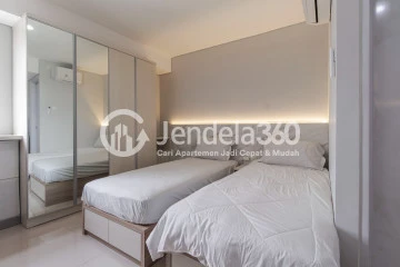Bedroom Low Floor Studio Apartment with City View at Samesta Mahata Margonda Apartment