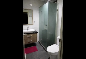 Other 3BR Apartment with City & Swimming Pool View at Cosmo Mansion - Jakarta Residence Thamrin City