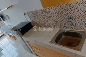 Kitchen Modern Studio Apartment at Dave Apartment Tower North