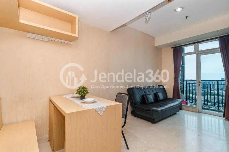Dining Room Puri Orchard Apartment 2BR Fully Furnished