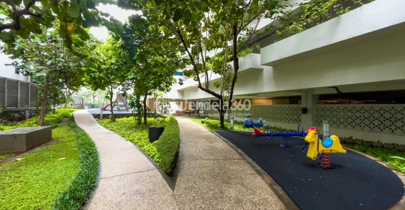 Outdoor Playground - Capitol Park