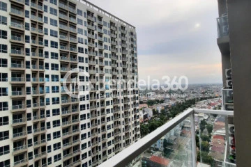 Balcony Green Sedayu Apartment 2BR Tower Pasadena