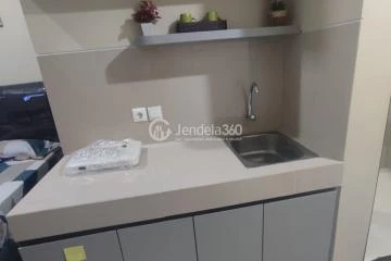 Kitchen Studio Pesona Depok Square Apartment at Low Floor