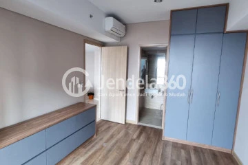 Bedroom 1 Trendy 3BR Apartment at Holland Village Apartment Tower Holland One