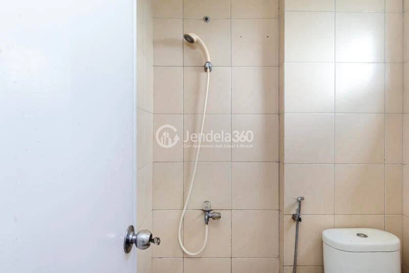 Bathroom Oak Tower Apartment 2BR View City