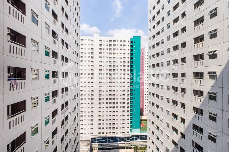 Balcony Decorative 2BR Apartment at Green Pramuka City Apartment Tower Nerine