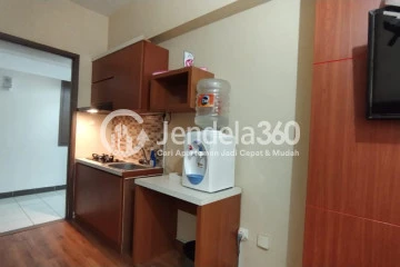 Kitchen Well Located Studio Apartment High Floor with City View at Easton Park Residence Jatinangor