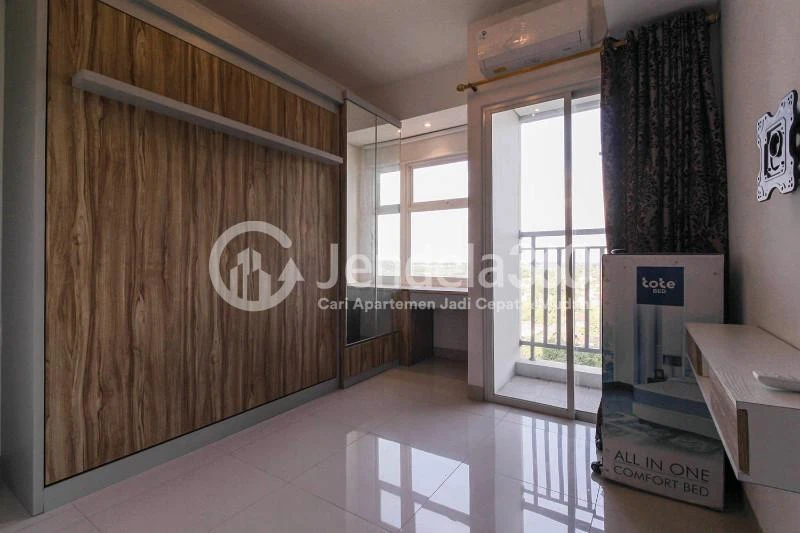 Bedroom Comfy Studio Apartment at Serpong Garden Apartment, Close to BSD