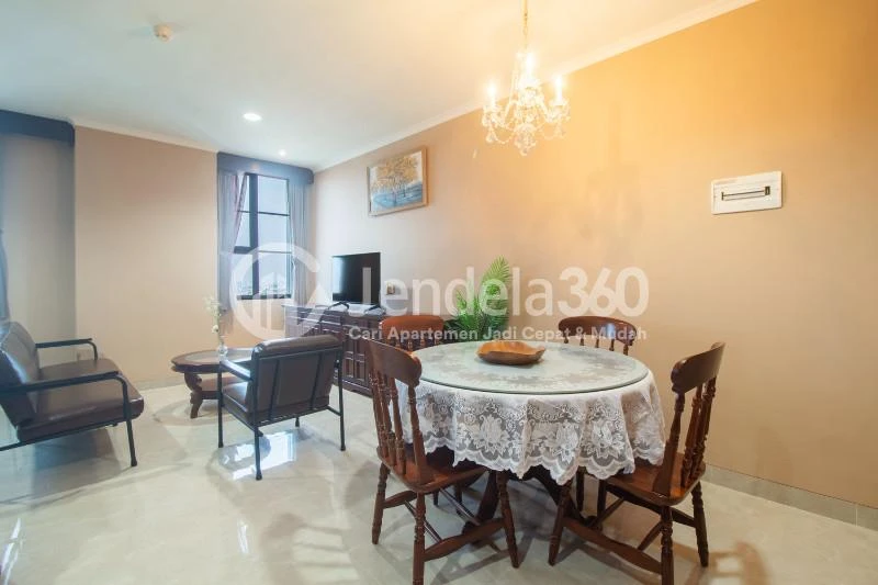 Dining Room 1BR Apartment with City View at Cervino Village
