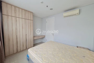 Bedroom Low Floor 2BR Apartment with  View at Paddington Heights Apartment