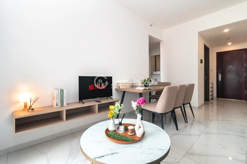 Living Room 2BR Apartment with  View at Sky House Alam Sutera