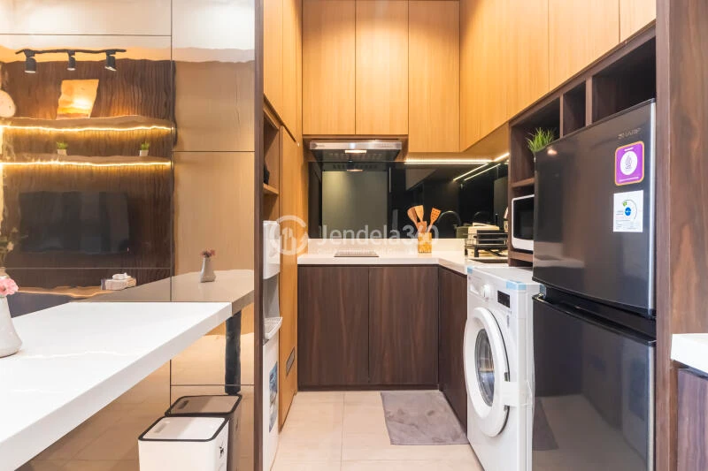 Kitchen 1BR Fatmawati City Center Apartment at High Floor