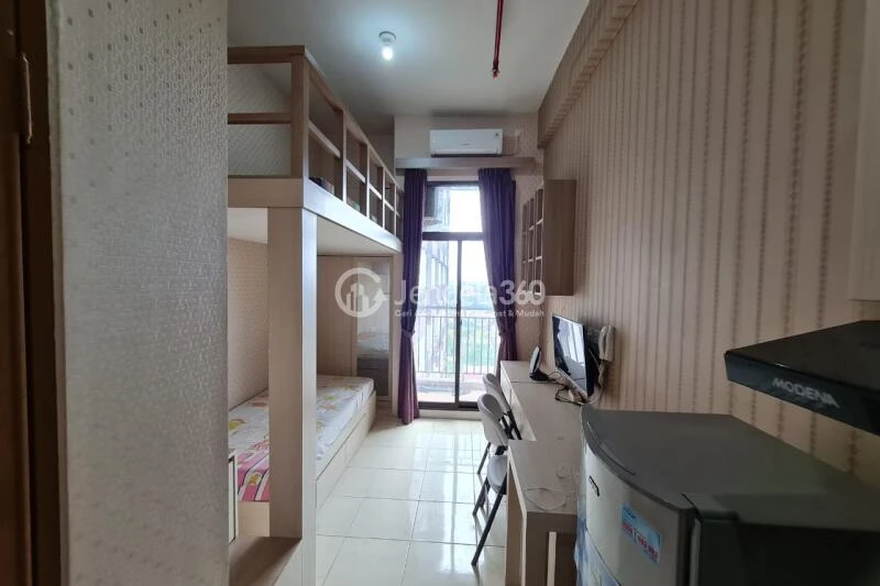 Bedroom Good Deal Studio Apartment Low Floor with  View at Dave Apartment
