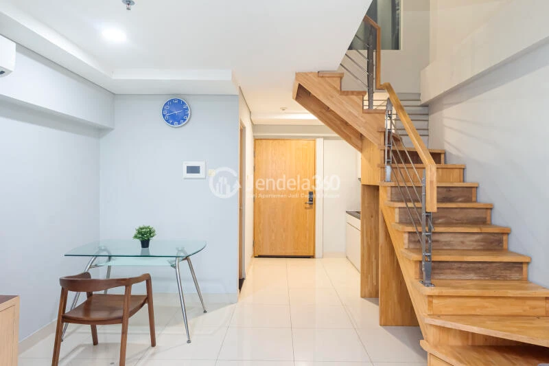 Living Room Maqna Residence 2BR Fully Furnished
