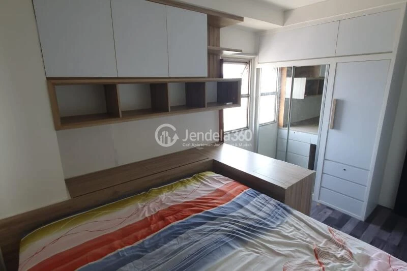 Bedroom High Floor 1BR Apartment with City View at Belmont Residence