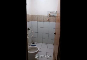 Bathroom East Park Apartment 2BR Fully Furnished