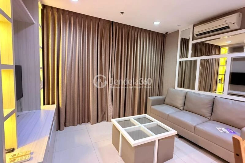 Living Room 2BR Apartment with  View at Paddington Heights Apartment