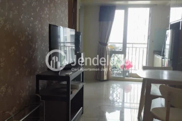 Living Room 1BR Apartment with City View at Oak Tower Apartment