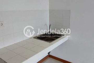 Kitchen 1BR M Town Signature Serpong Apartment at High Floor