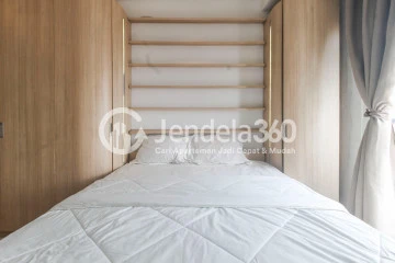 Bedroom Neat High Floor Studio Apartment Near Kelapa Gading at Sunter Park View Apartment