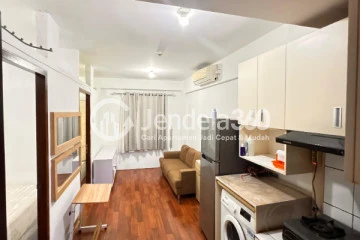 Living Room 2BR East Park Apartment at Tower Orange