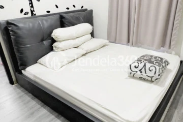 Bedroom 1BR Gardenia Boulevard Apartment at Middle Floor